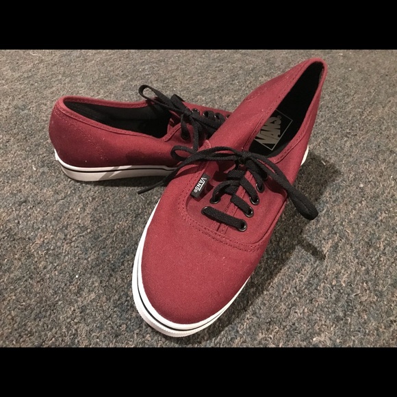 vans lo pro womens burgundy